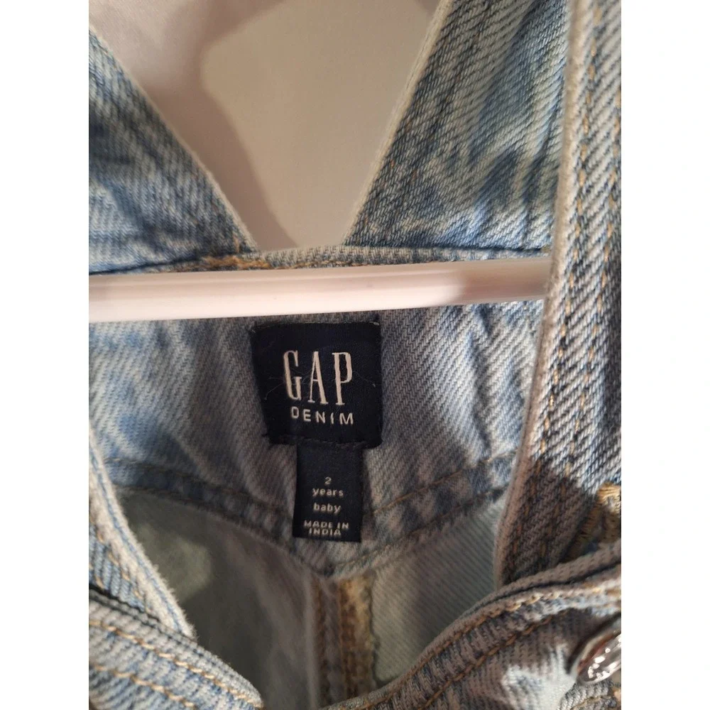 Baby Gap Denim Shortall Overalls Light Wash Ruffle Strap 2 Years Toddler Blue